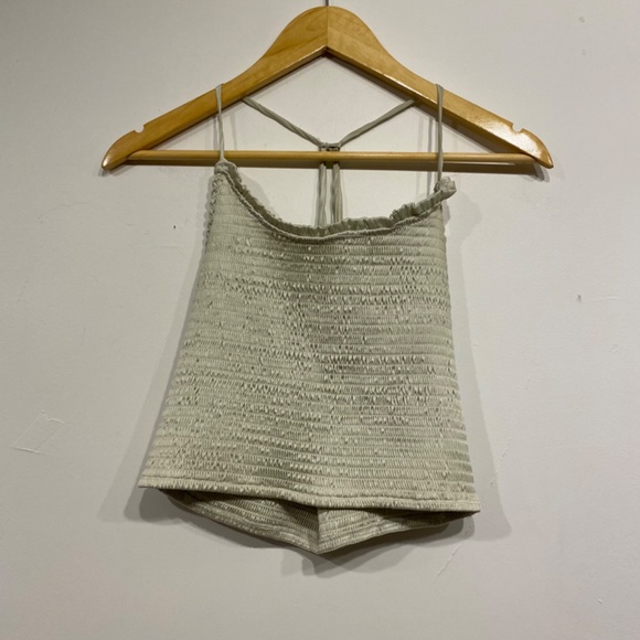 Free People Intimately Right On Time Cropped Smocked Cami Size Medium - Picture 2 of 4